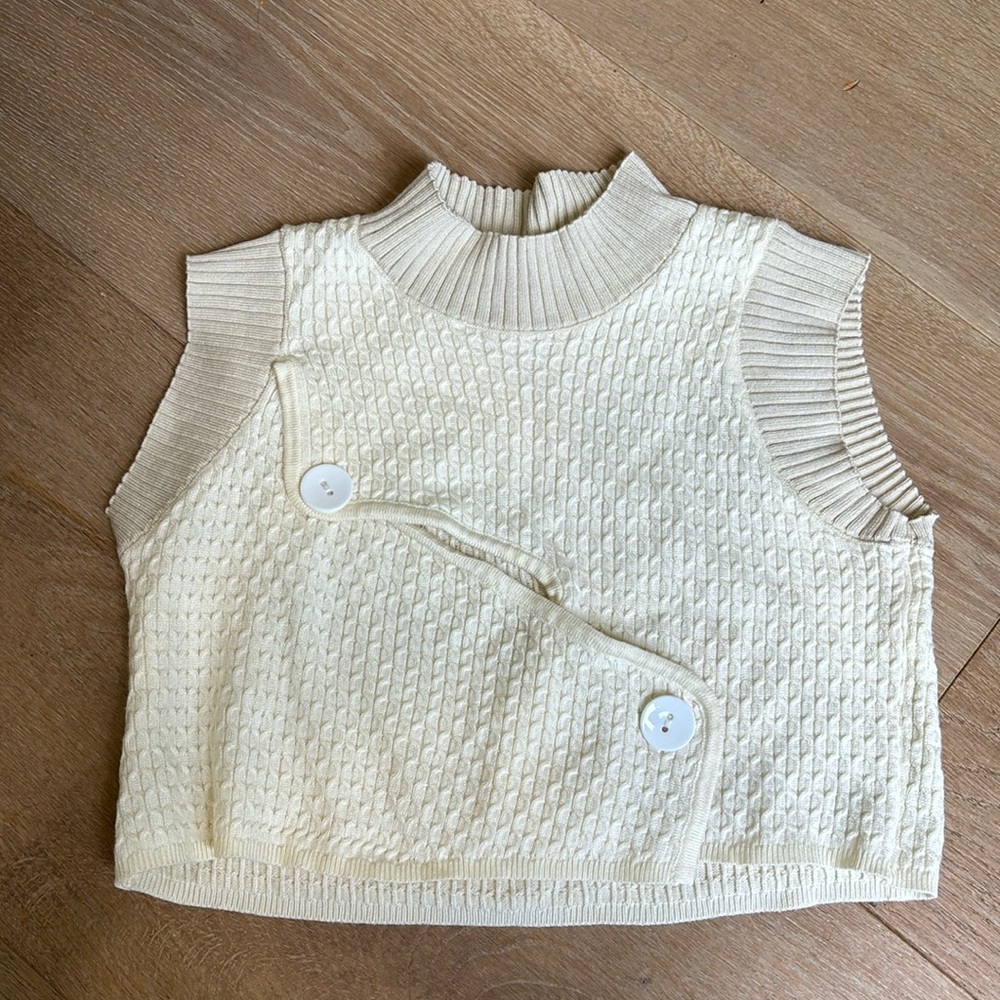 cream cropped sleeveless top